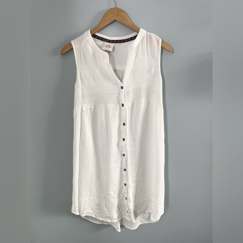 Women’s Know Rose white dress - Size‎ Small